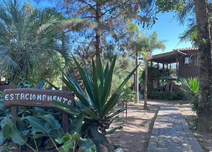 Pousada Meia Lua Praia do Rosa